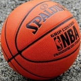 斯伯丁籃球74-604